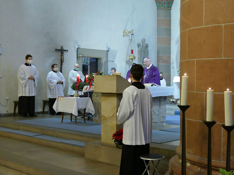 Beauftragung zu Lektorat und Akolythat in St. Marien, Volkmarsen (Foto: Karl-Franz Thiede)